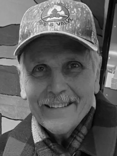 Robert Michael Weinkauf
